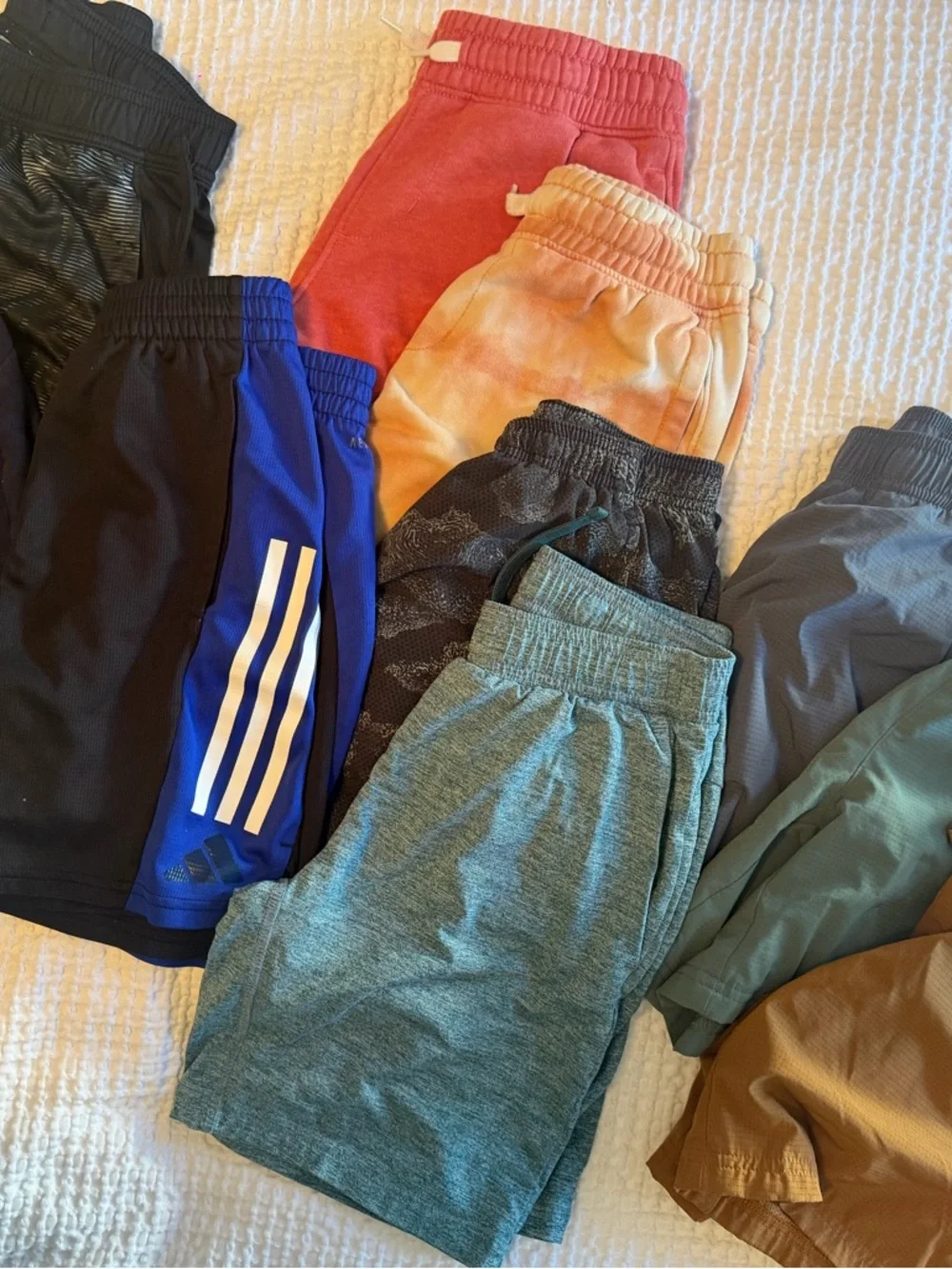 Lot of 10 pairs of boys shorts (size 6/7/8) - Picture 1 of 5